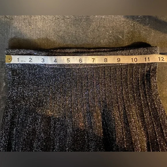 Blk/Silver Sexy & Elegant💕Photos don’t do justice to this glamorous skirt🎁 - Picture 7 of 14